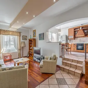 luxury-apartment-marmont.splithotels.org/