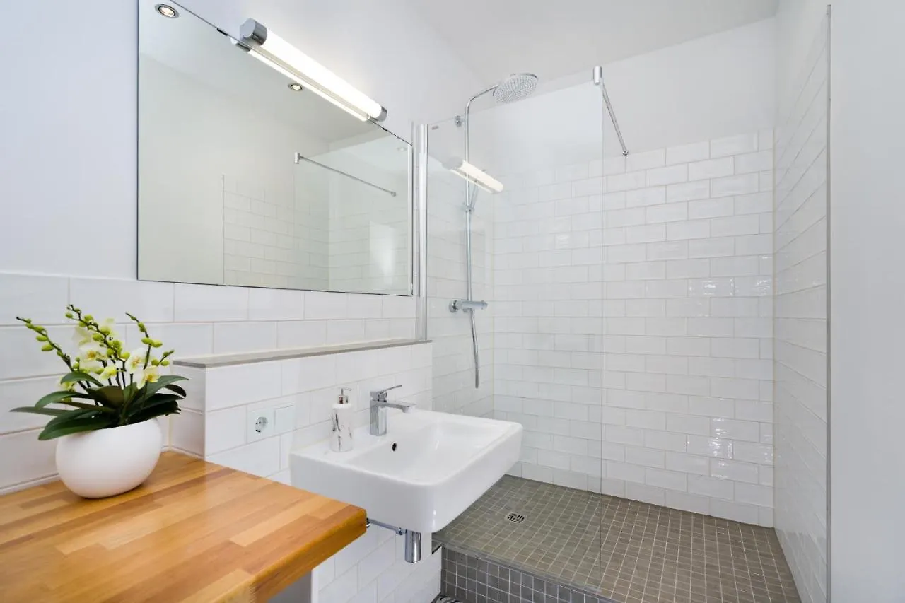 The Melchior, Luxury Industry Loft In Mitte Up To 5 Ppl With 2 Bath Rooms Βερολίνο 0*,  Γερμανία