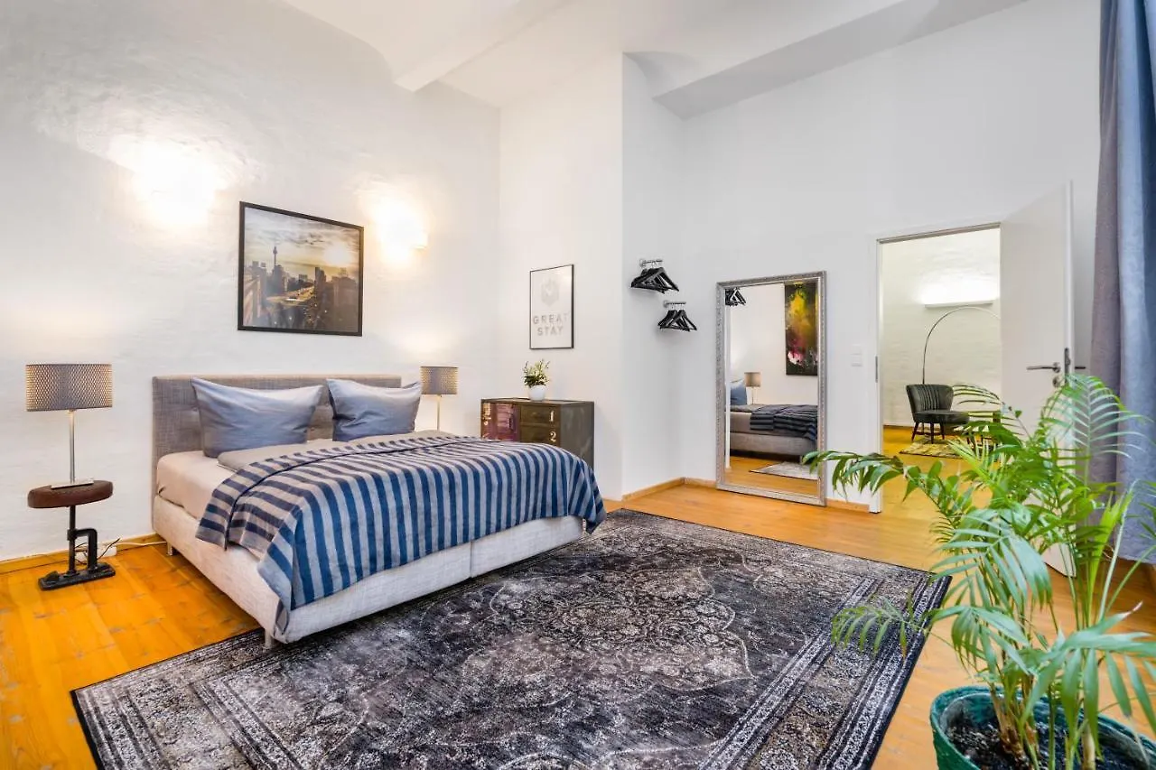 Apartment The Melchior, Luxury Industry Loft In Mitte Up To 5 Ppl With 2 Bath Rooms Berlin Germany